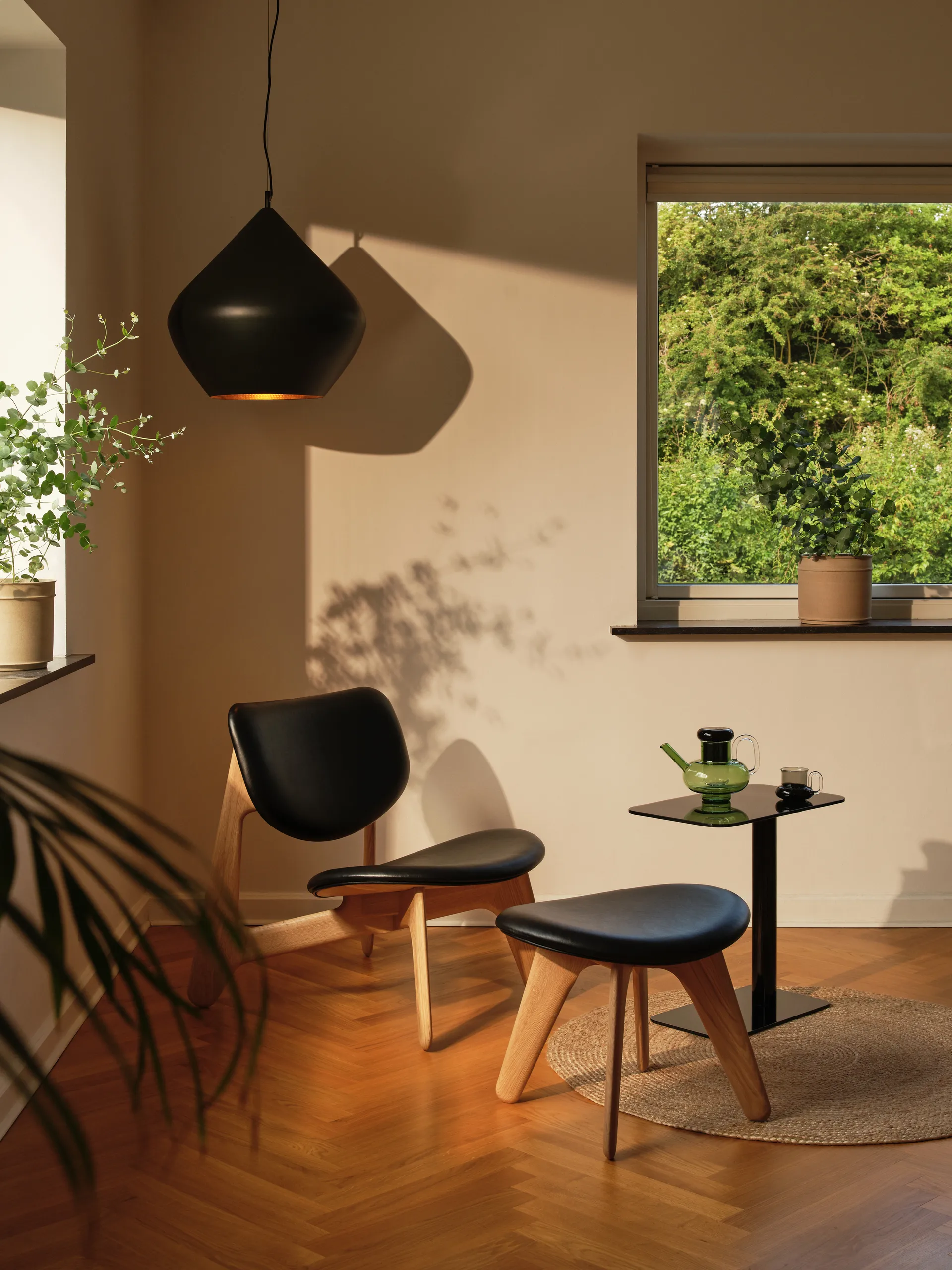 Slab loungestol polstret sete, Natural oak-black leather Tom Dixon