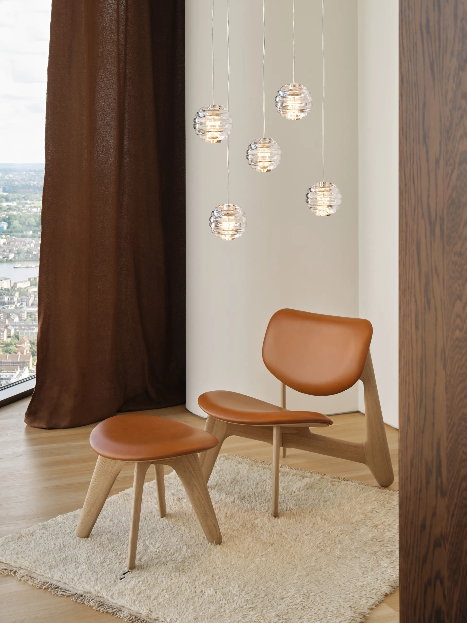 Slab loungestol polstret sete, Natural oak-cognac leather Tom Dixon