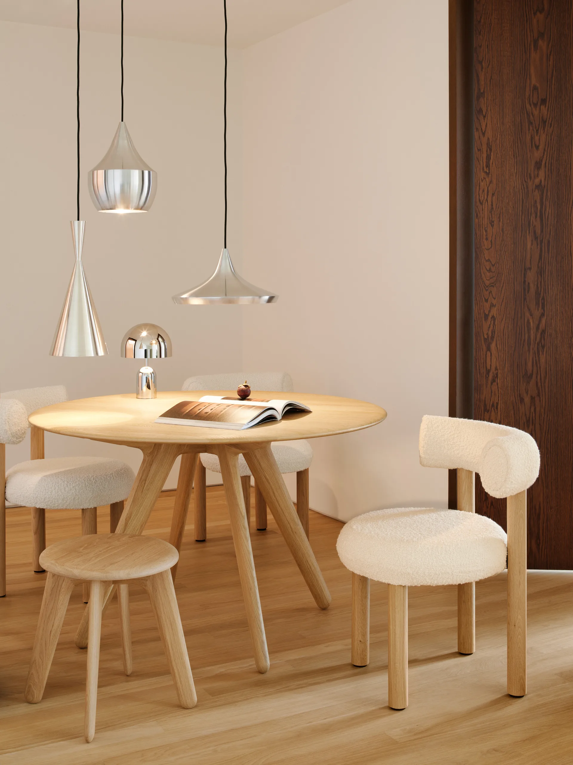 Slab rundt bord large Ø120 cm, Natural Tom Dixon