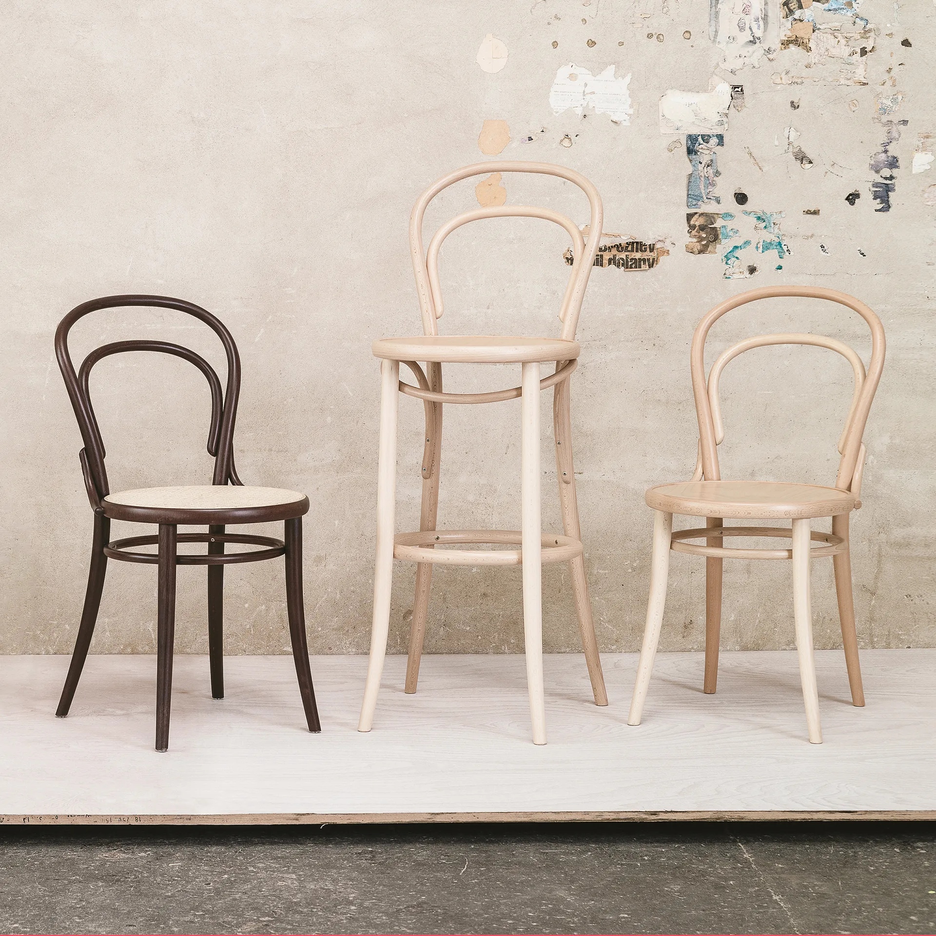 Ton no.14 stol, Coffee B4-New Rottingsete TON