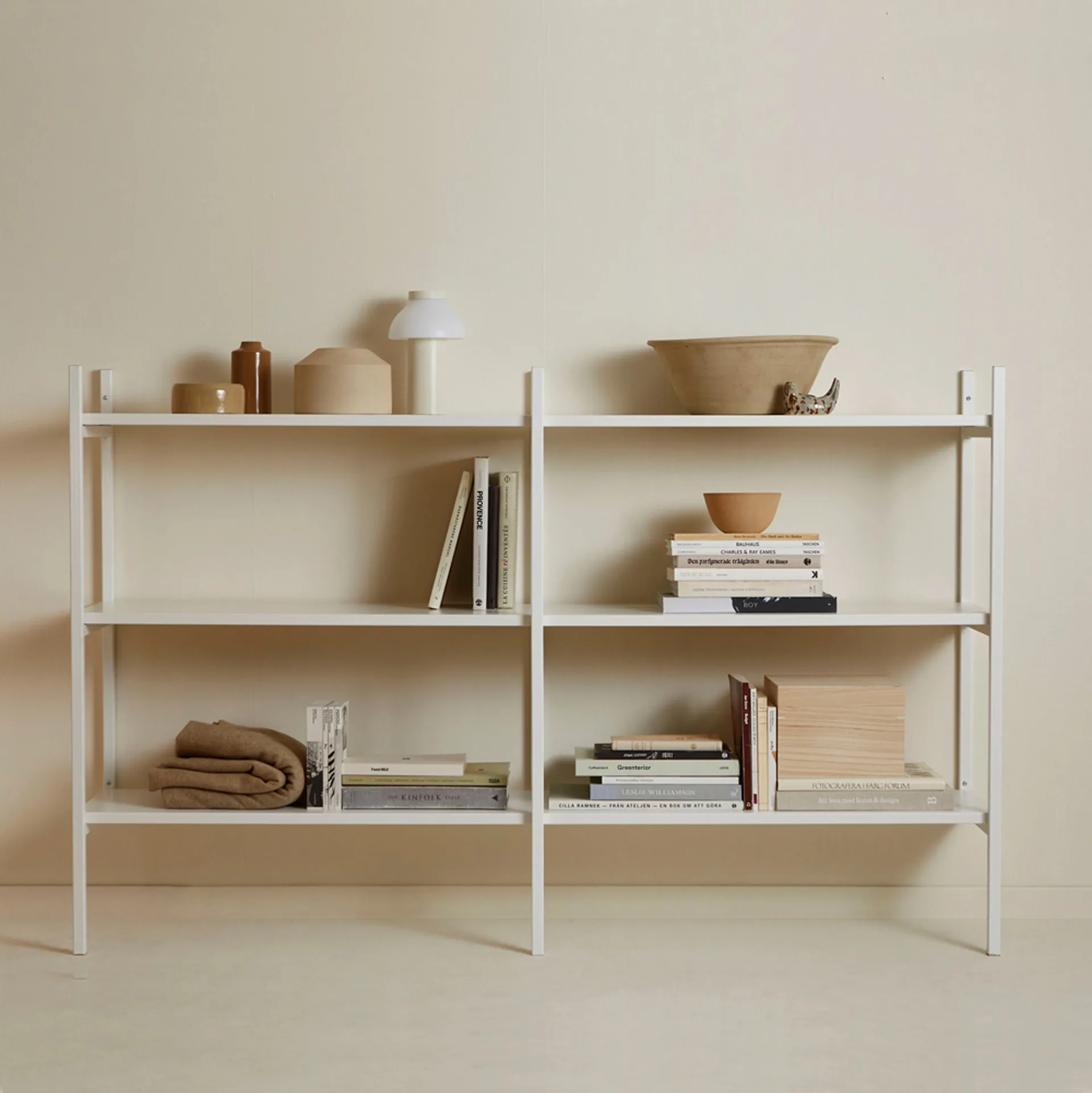 Portal bokhylle small, Off white, 158 cm,  TÔNN furniture