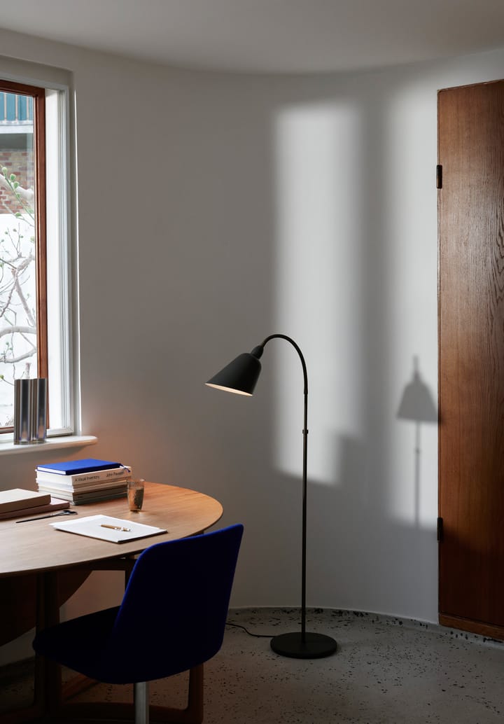 Bellevue AJ7 stålampe Anniversary Edition, Stone grey-bronzed brass &Tradition