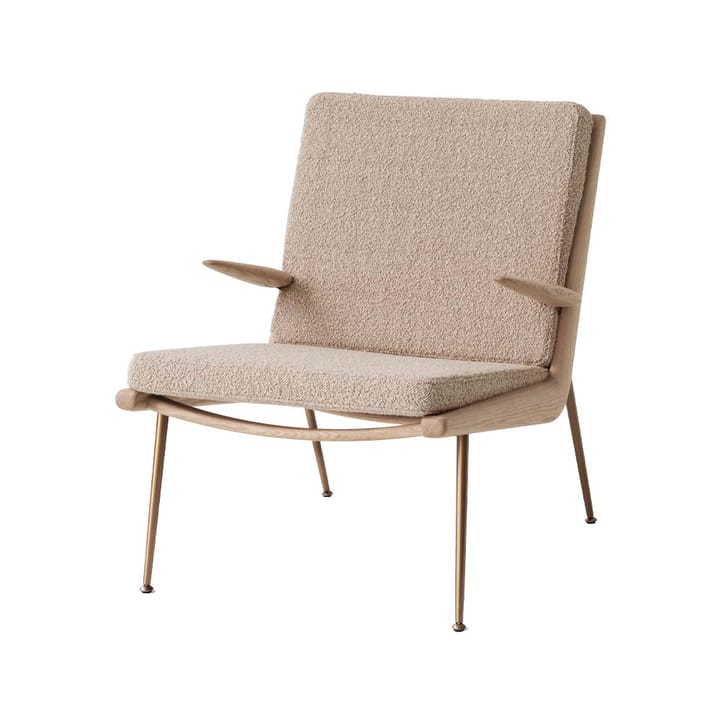 Boomerang HM2 lenestol - Karakorum 003 beige, hvitoljet eik - &Tradition