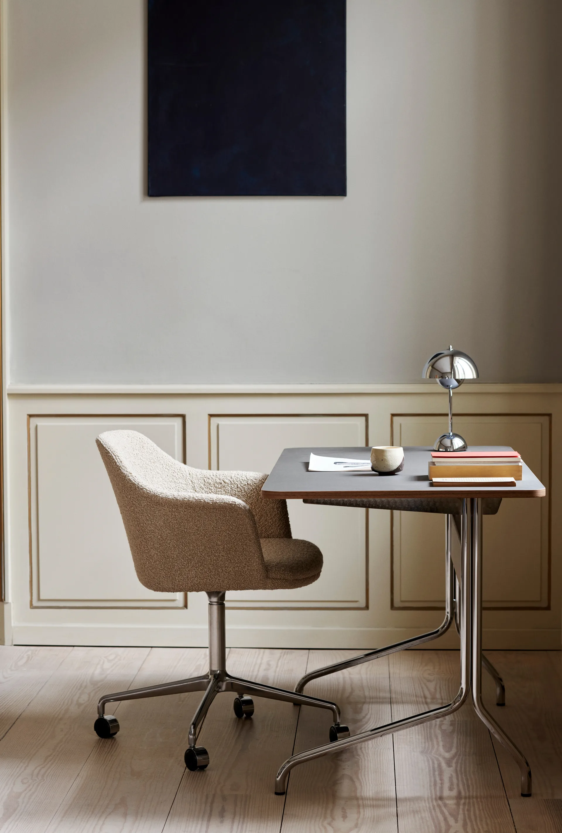 Flowerpot portable bordlampe VP9, Chrome &Tradition