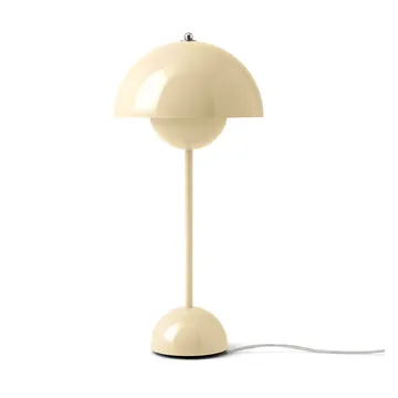FlowerPot VP3 bordlampe - Ivory - &Tradition