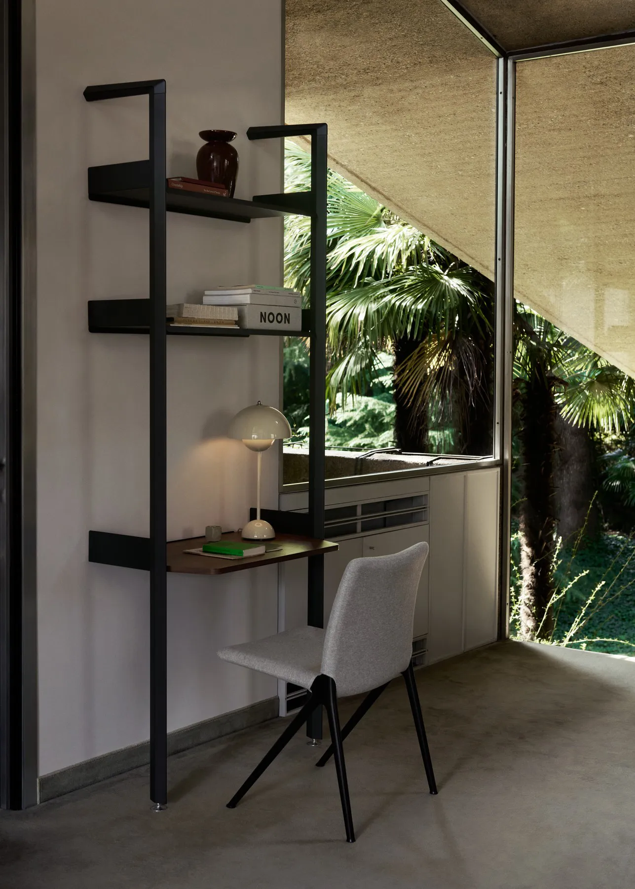 FlowerPot VP3 bordlampe, Ivory &Tradition