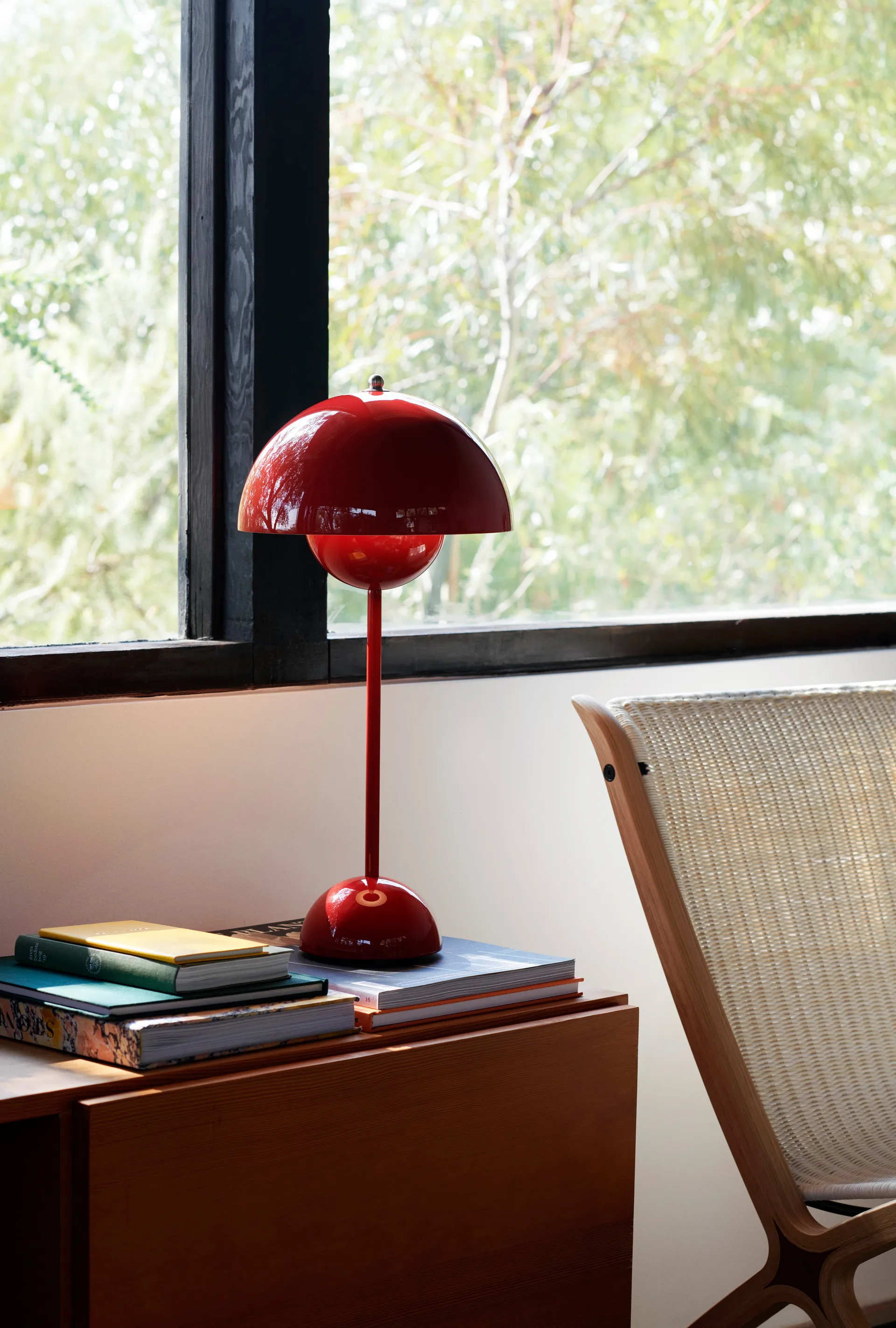 FlowerPot VP3 bordlampe, Vermilion red &Tradition