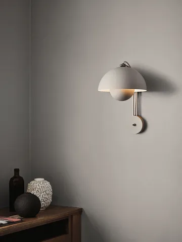 Flowerpot VP8 vegglampe - Grey Beige - &Tradition