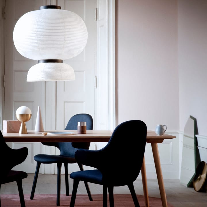 Formakami taklampe, JH5 &Tradition