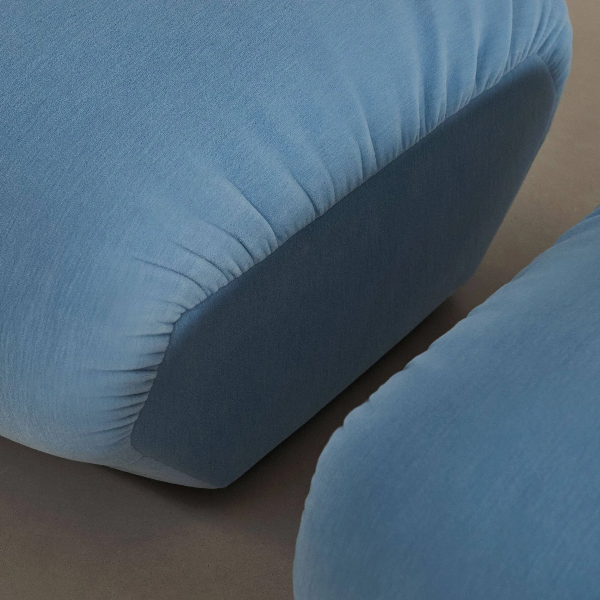 Hi Lo AV56 sittepuff, Gentle 0733 &Tradition