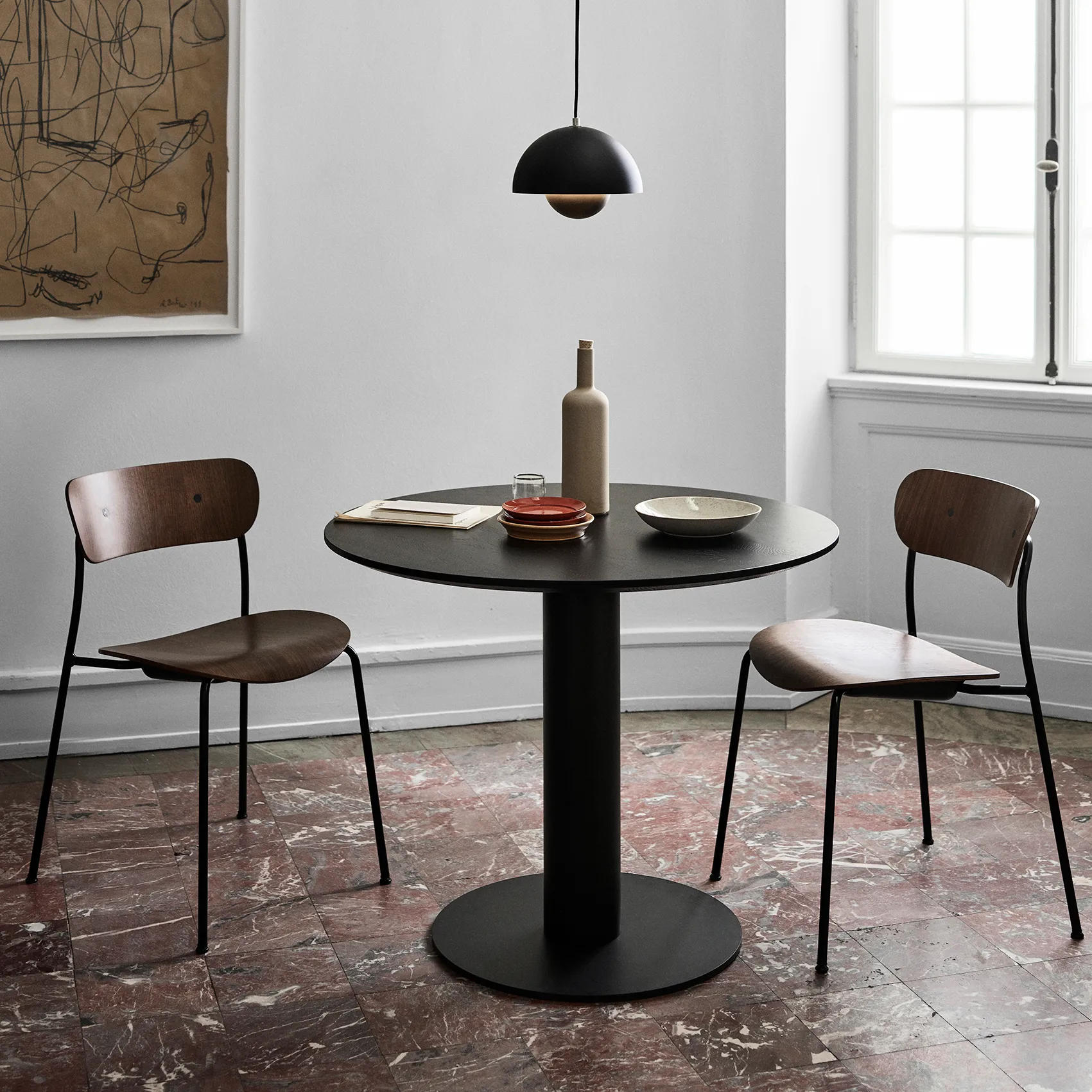 In Between bord SK11, Valnøtt &Tradition