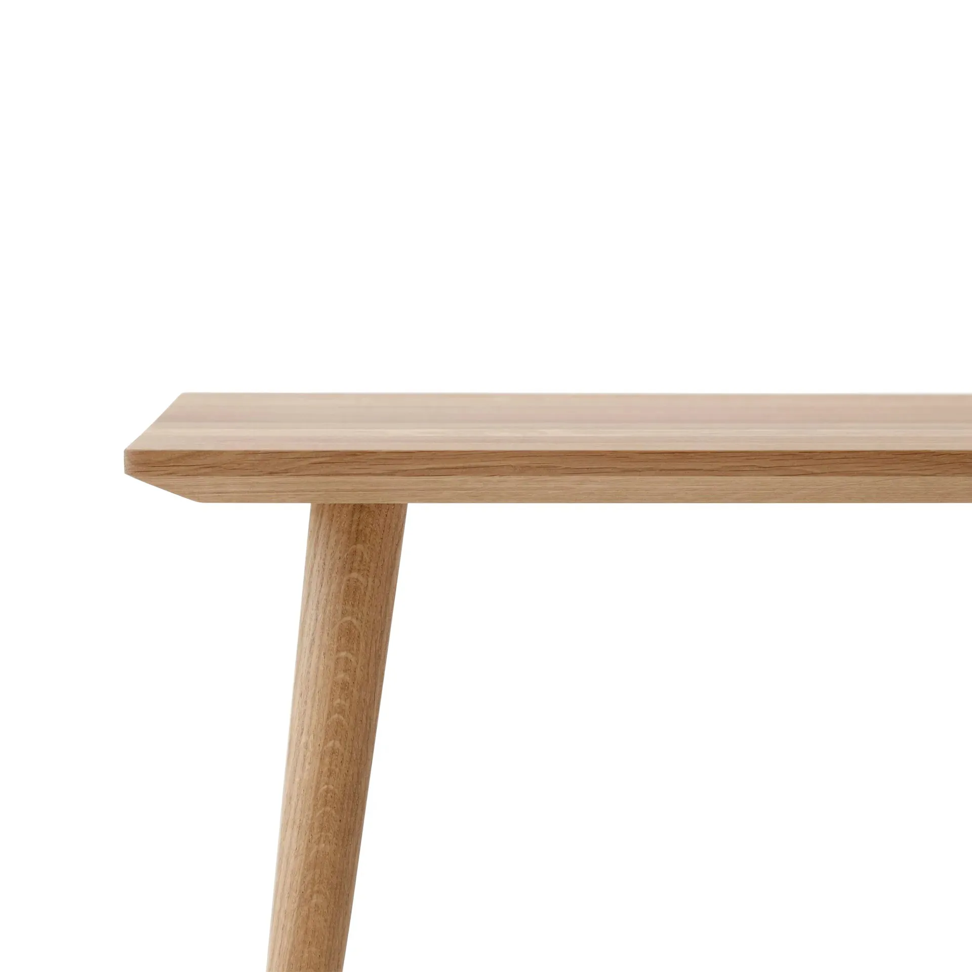 In Between SK23 salongbord 50 x 110 cm, Oljet eik &Tradition