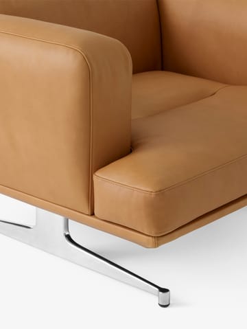 Inland AV21 lenestol - Noble lær cognac-polished alu - &Tradition