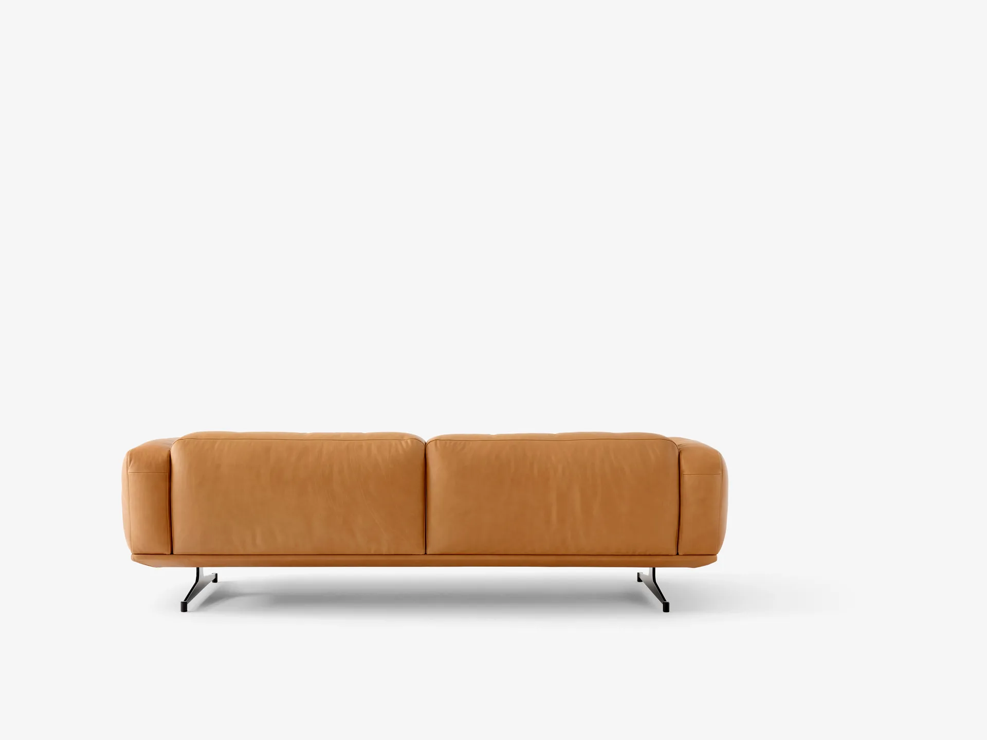 Inland AV23 3-seters sofa, Noble leather cognac-varm svart &Tradition