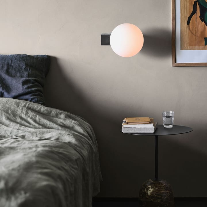 Journey SHY2 vegglampe, black &Tradition