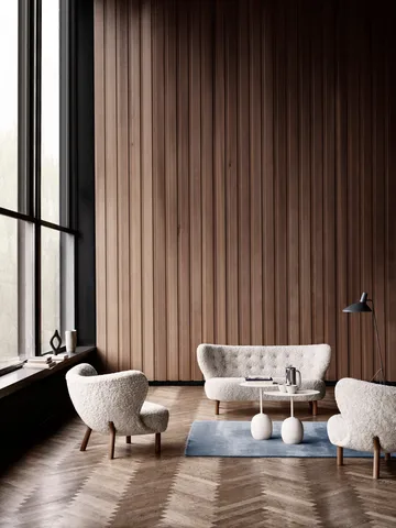 Little Petra VB2 sofa - Oljet valnøtt-Karakorum - &Tradition