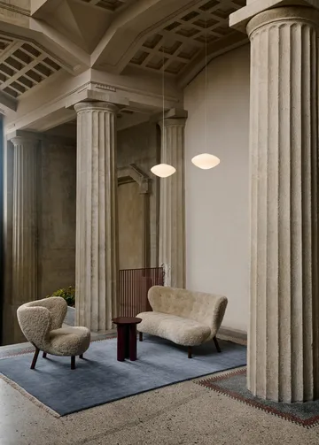 Little Petra VB2 sofa - Oljet valnøtt-Moonlight - &Tradition