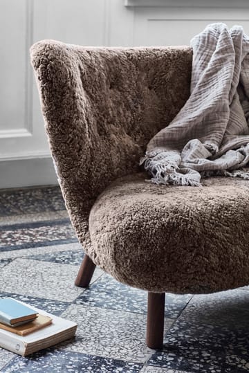 Little Petra VB2 sofa - Oljet valnøtt-Sahara - &Tradition