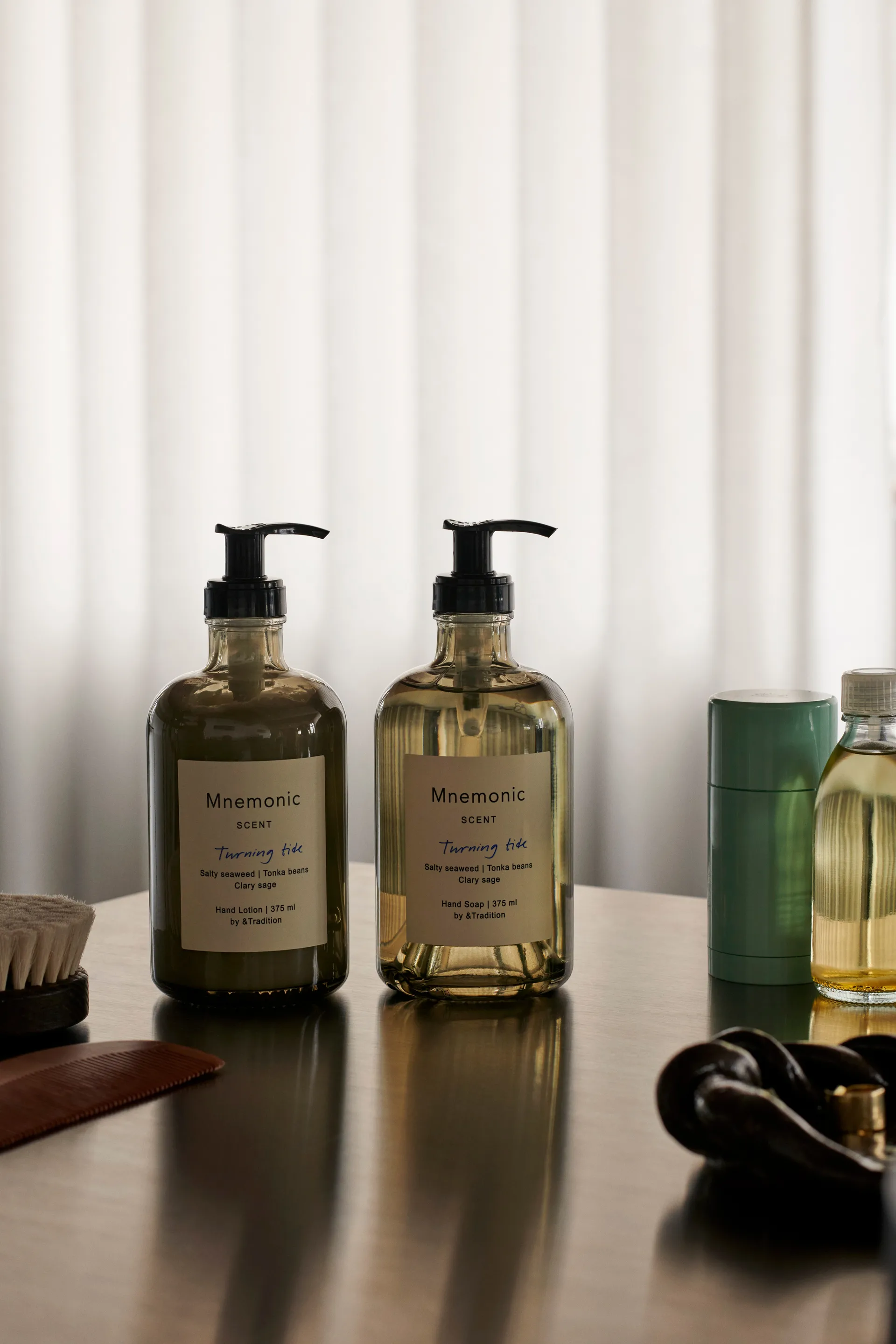 Mnemonic MNC1 håndsåpe 375 ml, Turning turning tide &Tradition