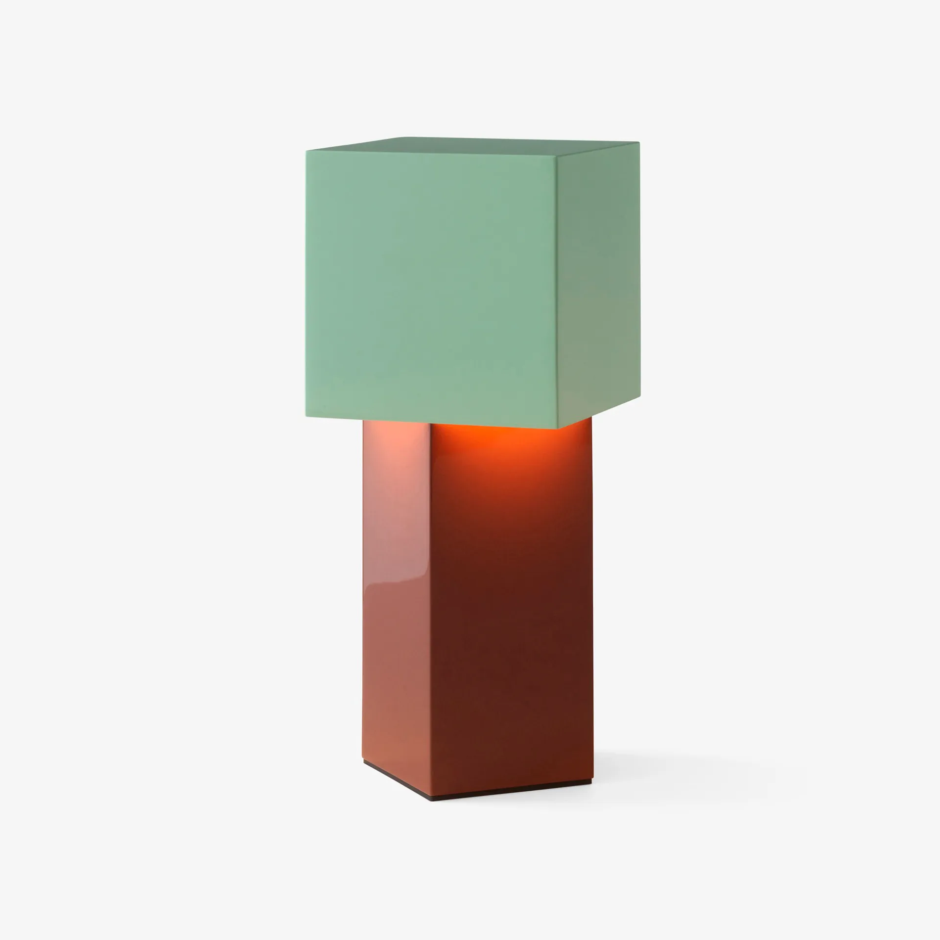 Pivot ATD7 bærbar lampe, Rusty mint &Tradition