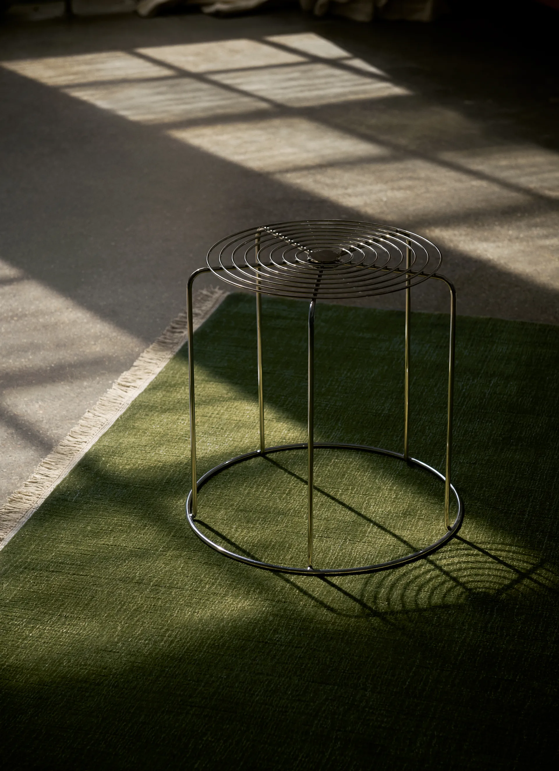 The Moor AP19 matte 200x300cm, Grønn furu &Tradition