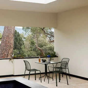 Thorvald SC94 stol - Warm black - &Tradition