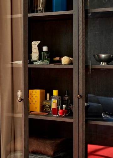 Trace SC88 vitrineskap 120 x 192 x 40 cm - Dark stained oak - &Tradition