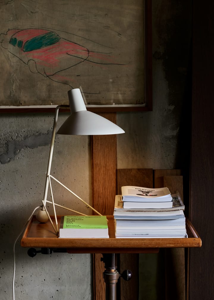 Tripod bordlampe HM9 45 cm, Matt hvit &Tradition