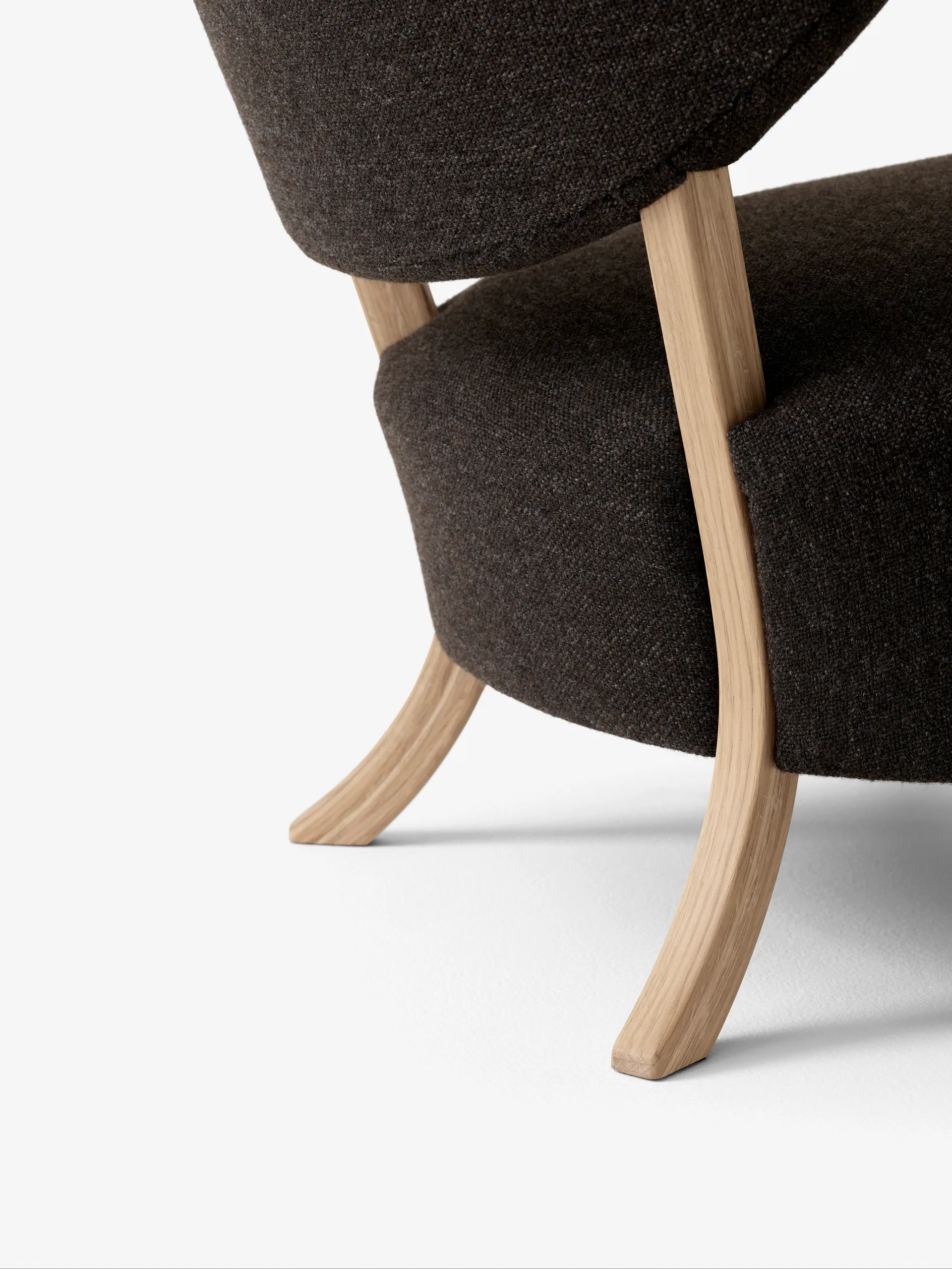 Wulff Lounge Chair ATD2 lenestol, Oljet eik-Hallingdal &Tradition