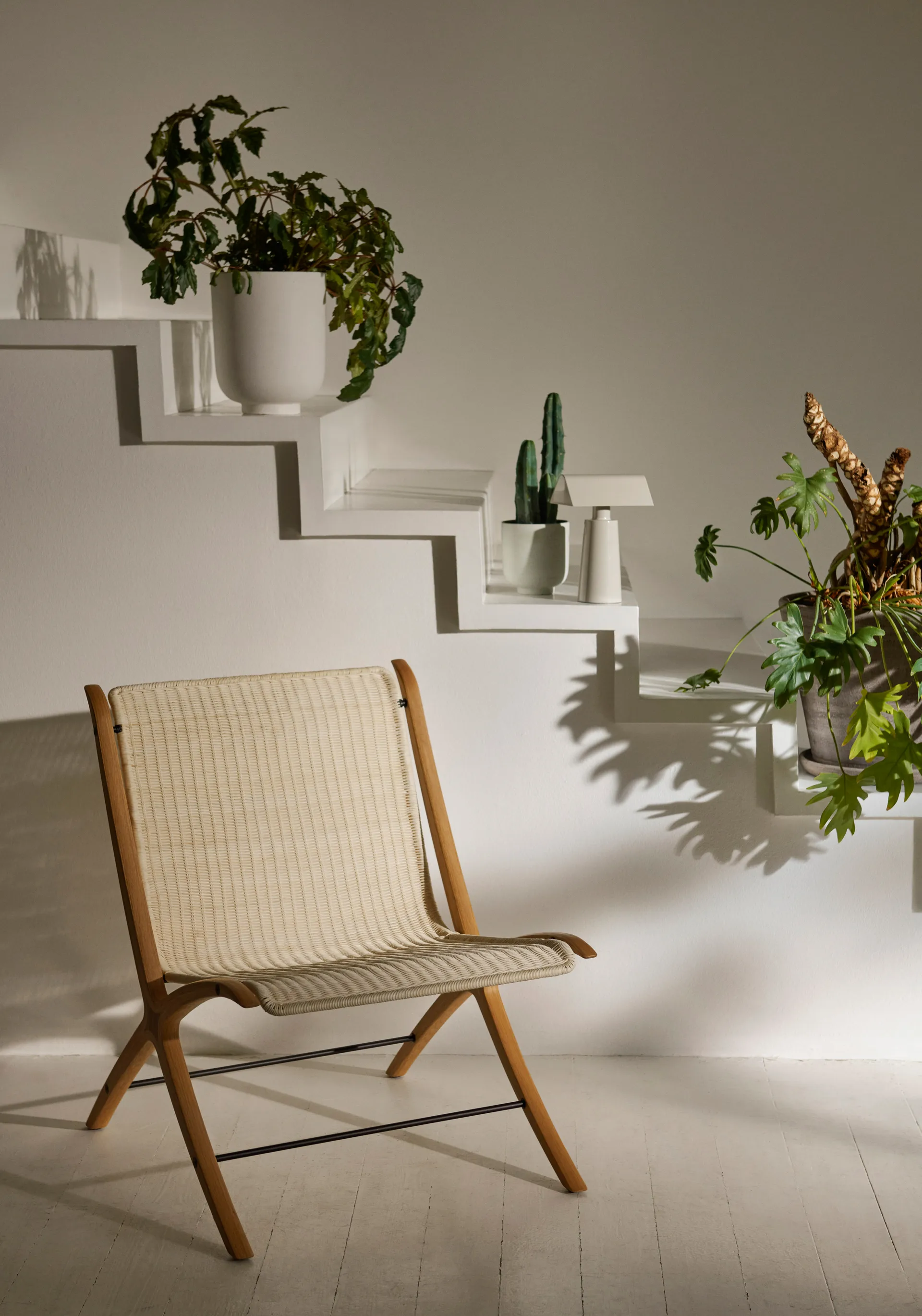 X loungefåtølje HM10, Valnøtt &Tradition