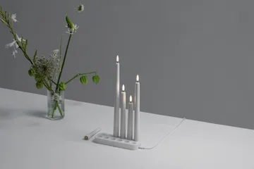 Uyuni LED Kronelys hvit 2-pakning - Ø2,3×25,2 cm - Uyuni Lighting
