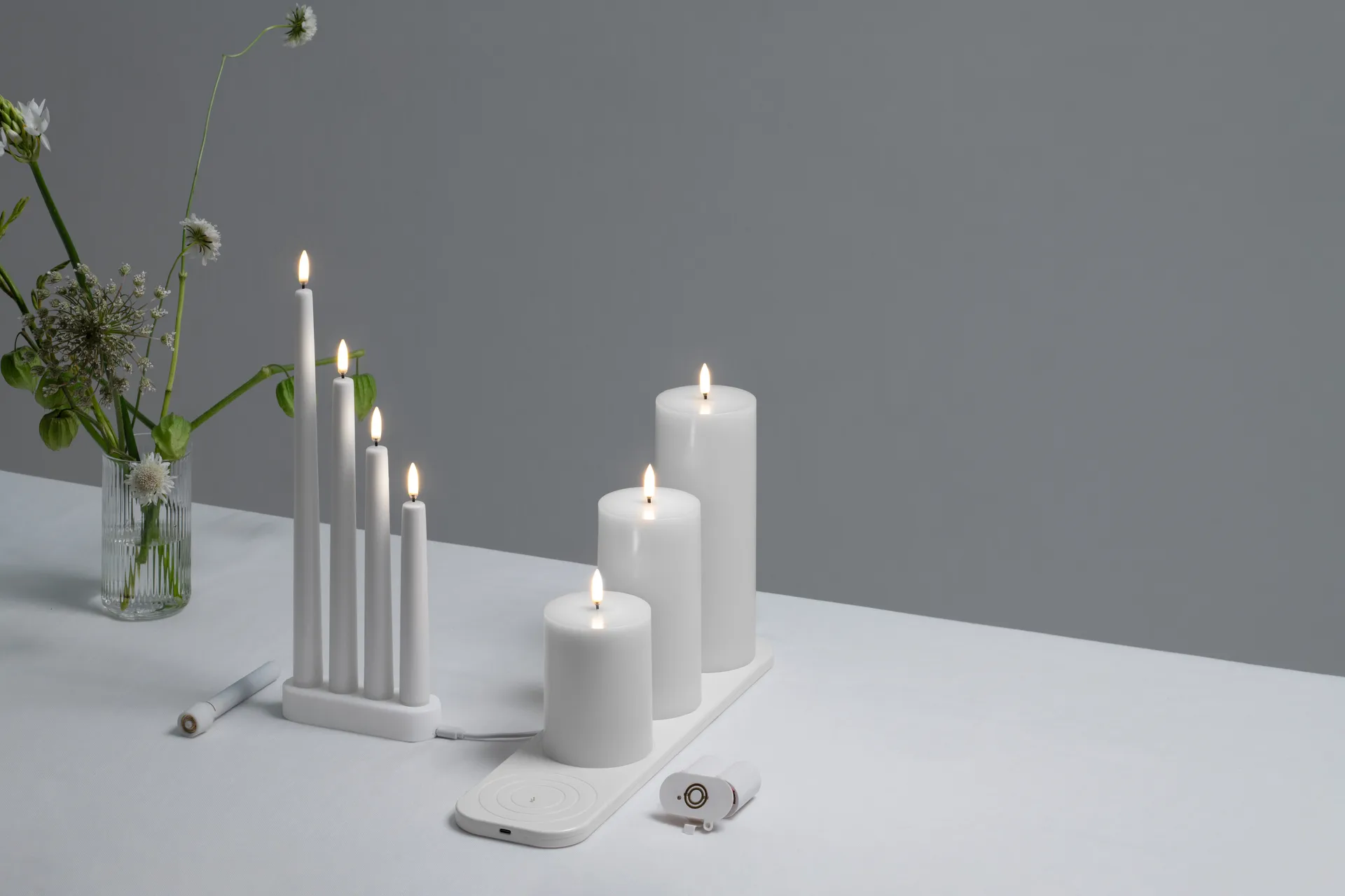 Uyuni LED Kronelys hvit 2-pakning, Ø2,3×25,2 cm Uyuni Lighting