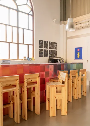 001 Bar Stool barkrakk - Matt oljevokset furu, 65 cm - Vaarnii