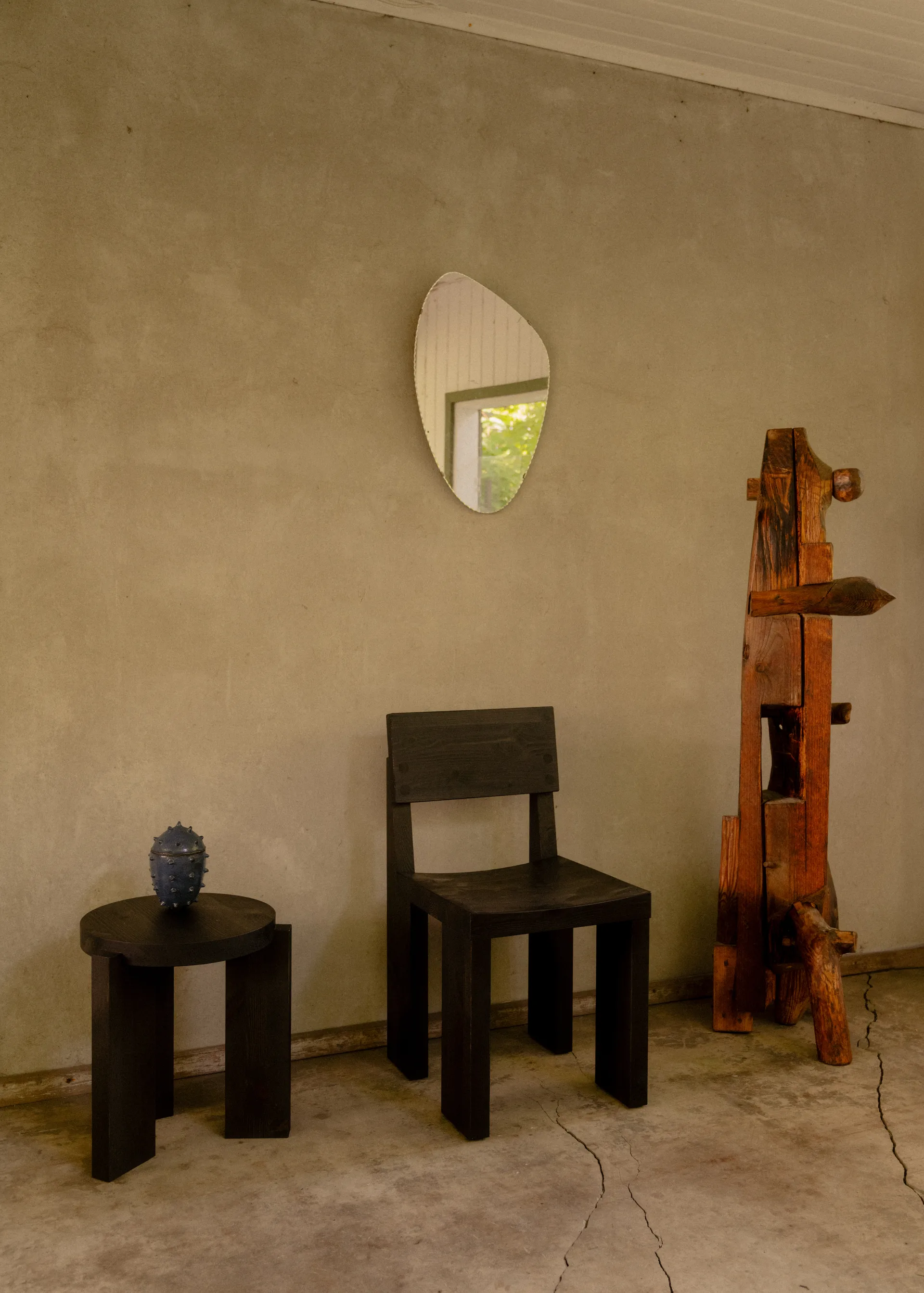 001 Dining Chair stol, Svartbeiset furu Vaarnii