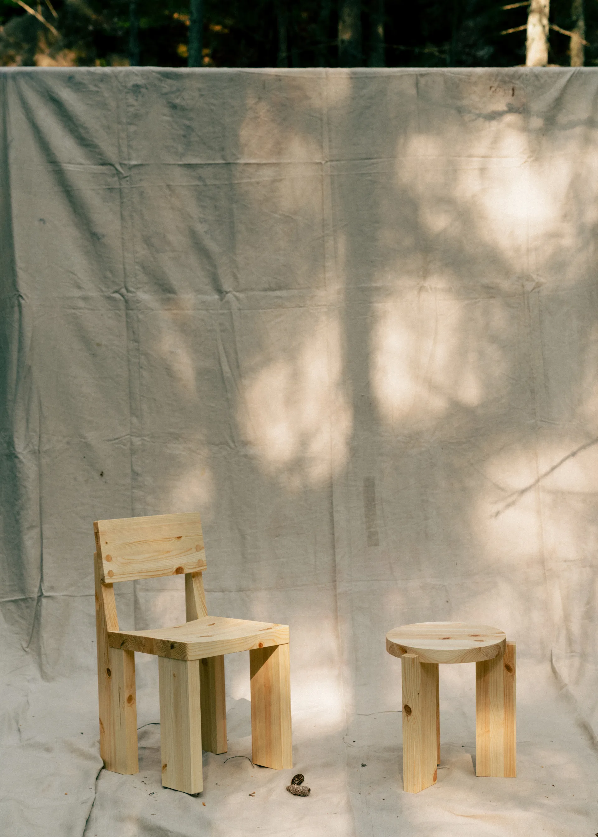 001 Stool rund krakk, Matt oljevokset furu, Ø40x44 cm Vaarnii