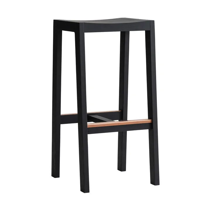 016 Maasto Bar Stool barkrakk - Svartbeiset furu, 75 cm - Vaarnii