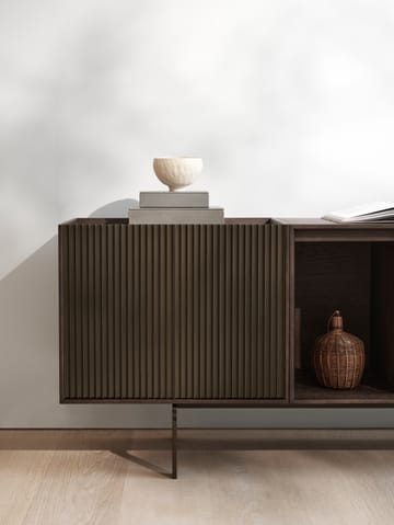 Vipp Cabinet H1 sideboard med ben - Dark oak-marble, dører - Vipp