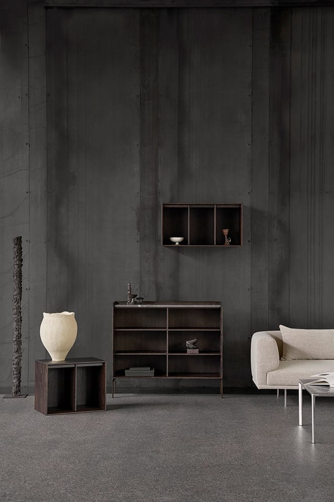 Vipp Cabinet H3 sideboard med ben, Dark oak-marmor Vipp