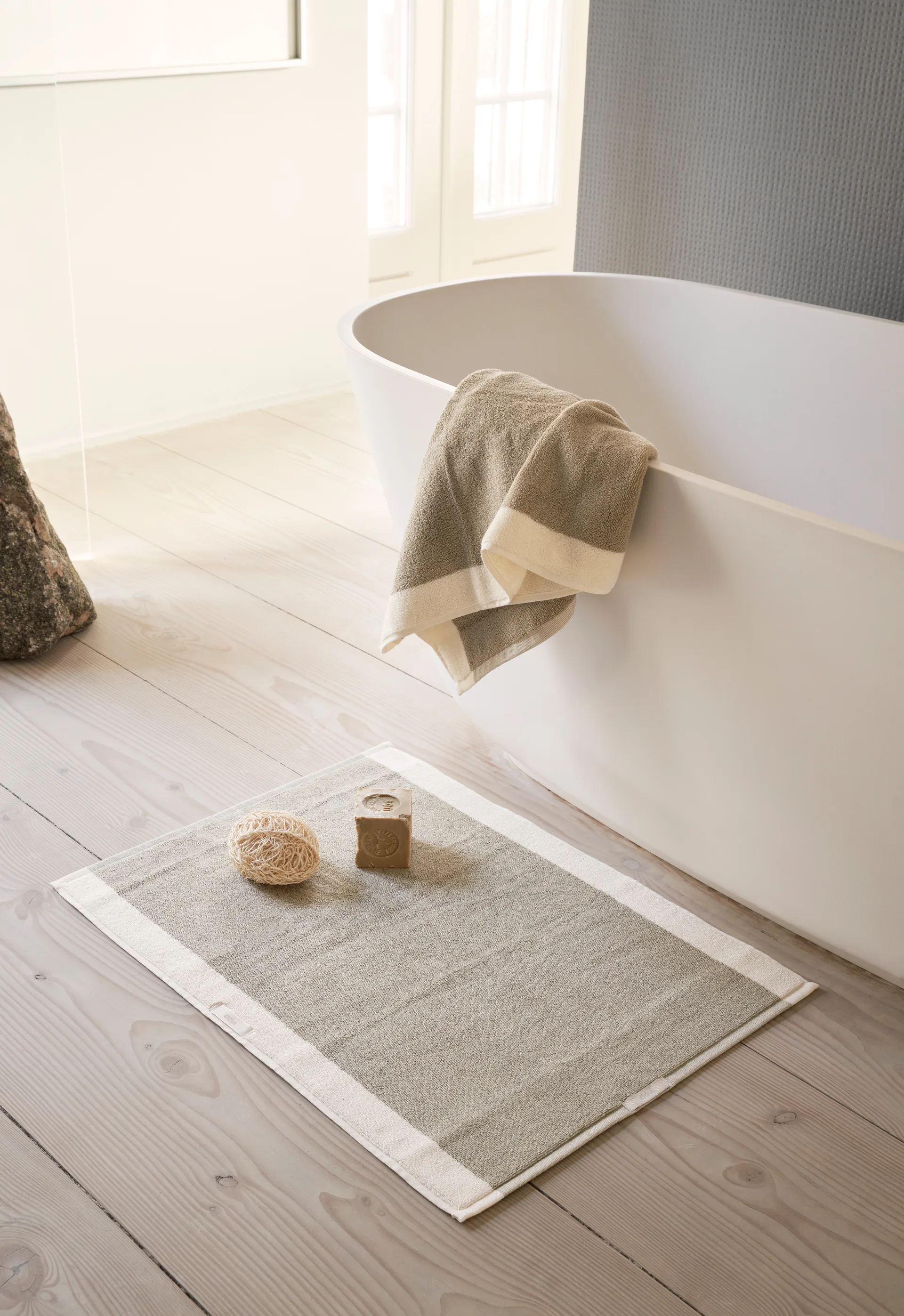 Vipp101 baderomsmatte, Khaki, 50x70 cm Vipp