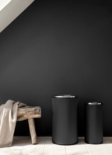 Vipp18 papirkurv med kant 22 l - Black-stainless steel - Vipp
