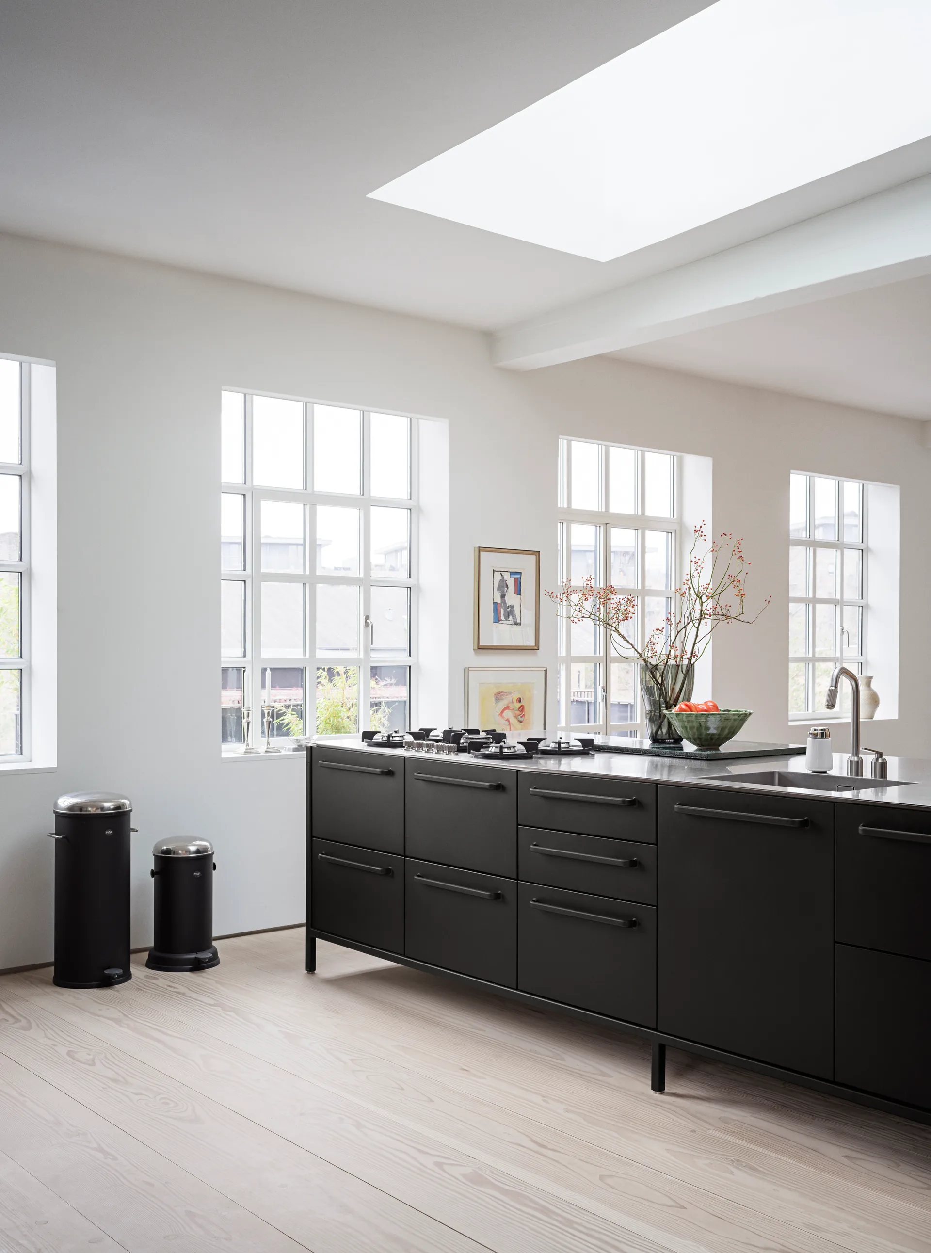 Vipp248 vas glass 29,8 cm, Røkt grå Vipp