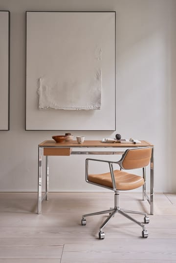 Vipp430 Studio Desk skrivebord 60x125 cm - Light oak-camel - Vipp