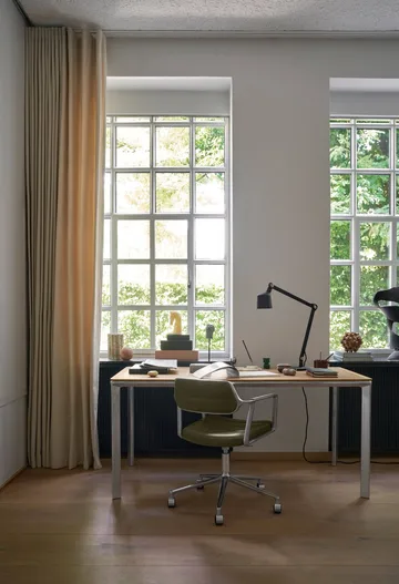 Vipp432 skrivebord - Camel leather-light oak - Vipp
