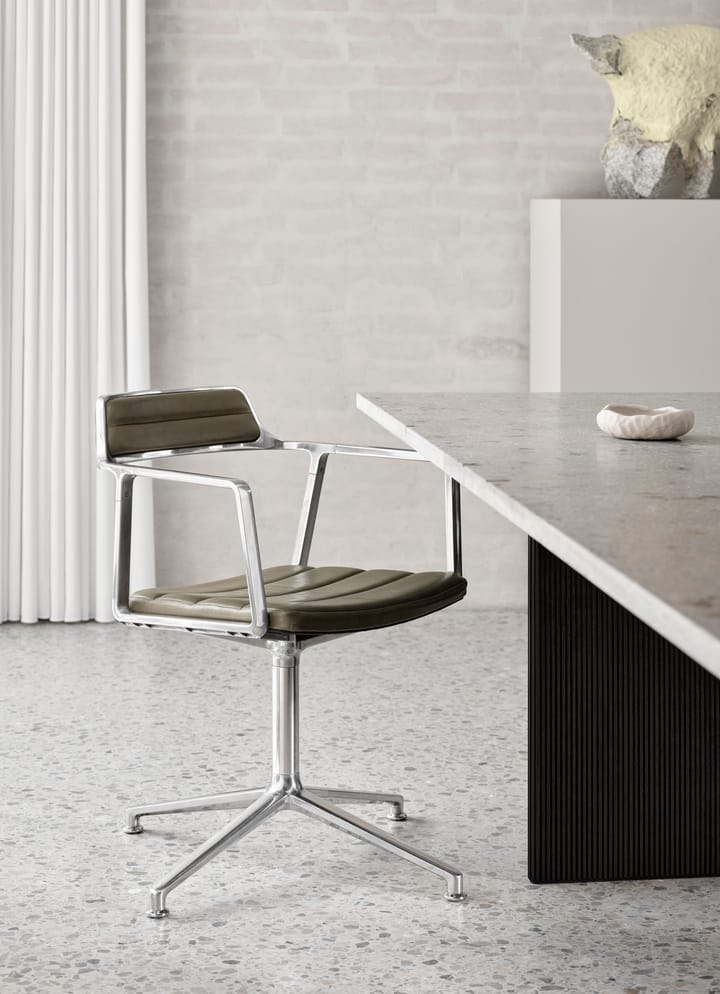 Vipp452 Swivel kontorstol med hjul, Pol. aluminium-bosco green Vipp