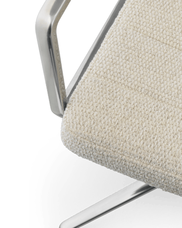Vipp452 Swivel kontorstol med hjul - Wavy off white-lys grå-pol. aluminium - Vipp