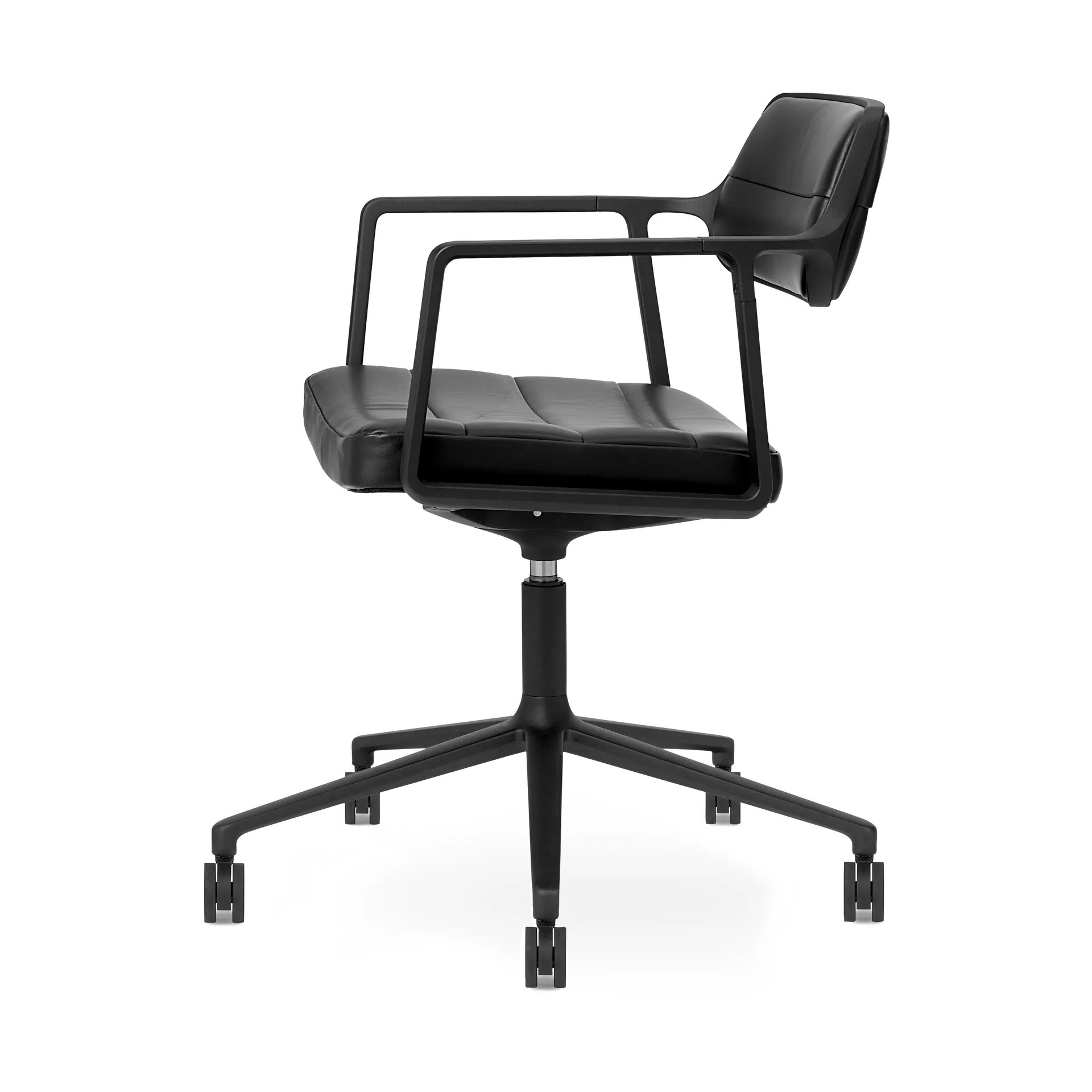 Vipp453+ Swivel kontorstol med hjul, Black aluminium-black leather Vipp