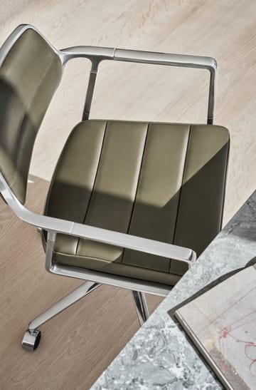Vipp453+ Swivel kontorstol med hjul - Pol. aluminium-bosco green - Vipp