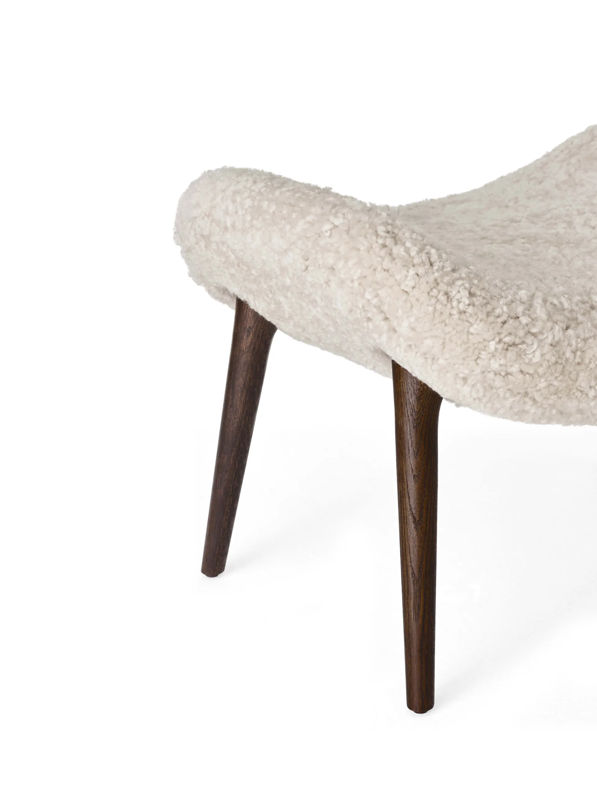 Vipp467 Lodge fotskammel, Dark oak-Curly 09 Vipp