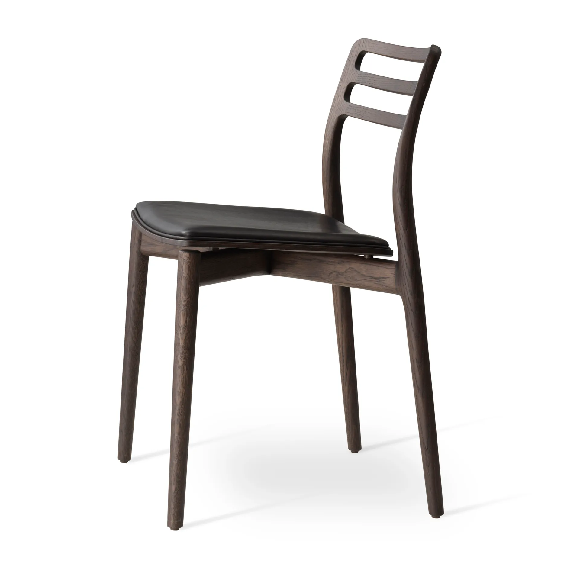 Vipp481 Cabin stol, Dark oak-black leather Vipp