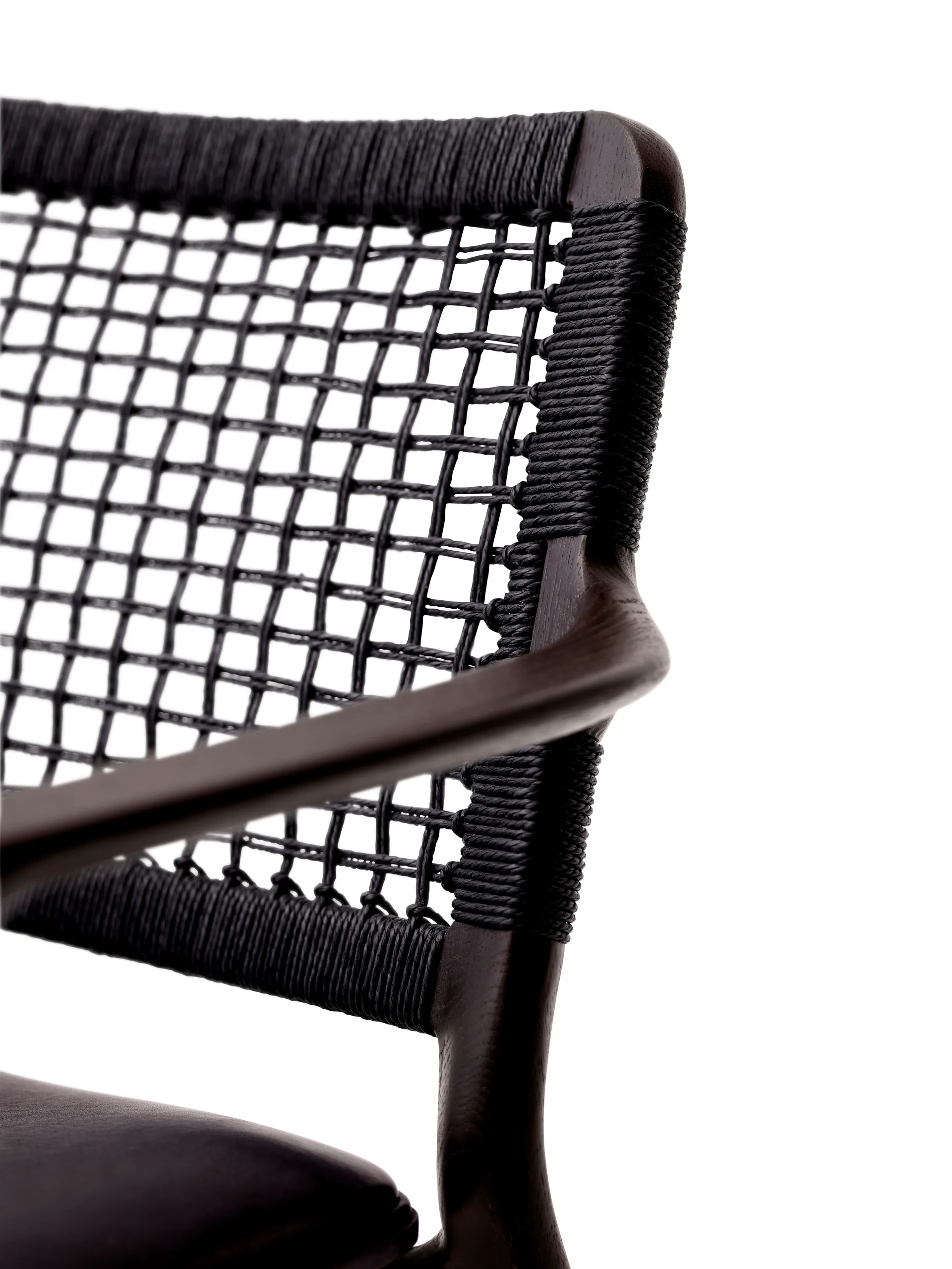 Vipp488 Cabin loungestol, Dark oak-black leather Vipp